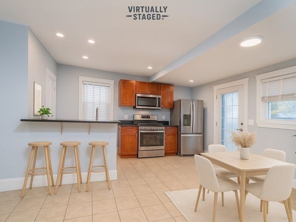 220 Woodside Ave 1, Winthrop MA 02152