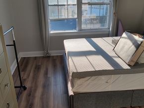 806 Ledgewood Way 806, Clinton MA 01510