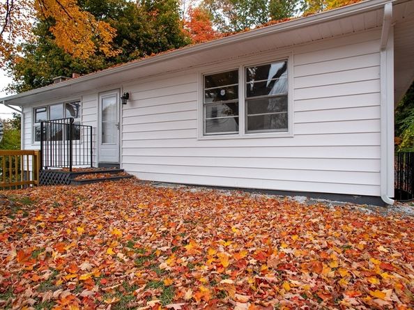 36 Martel St, Fitchburg MA 01420