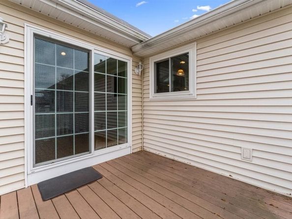 11 Benson Street, Worcester MA 01604