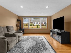 11 Benson Street, Worcester MA 01604