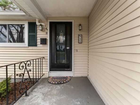 11 Benson Street, Worcester MA 01604