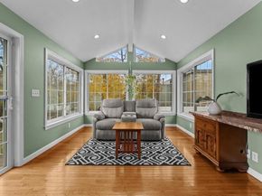 11 Benson Street, Worcester MA 01604