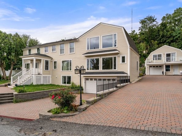 27 Hamilton Pl, Needham MA 02494