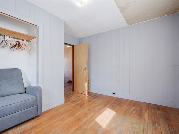 33 Blaine St, Malden MA 02148