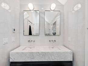 208 Windsor St, Cambridge MA 02139