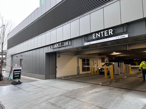 1 Earhart 725, Cambridge MA 02141