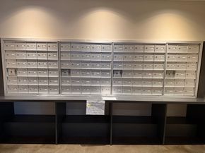 1 Earhart 725, Cambridge MA 02141