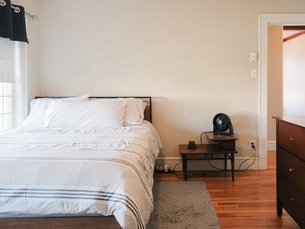 11 Whitney Rd, Medford MA 02155