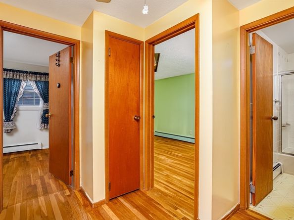 199 Barthel Ave, Gardner MA 01440