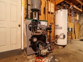 199 Barthel Ave, Gardner MA 01440