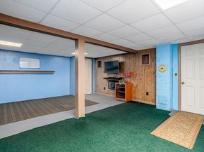 199 Barthel Ave, Gardner MA 01440