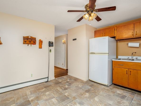 199 Barthel Ave, Gardner MA 01440