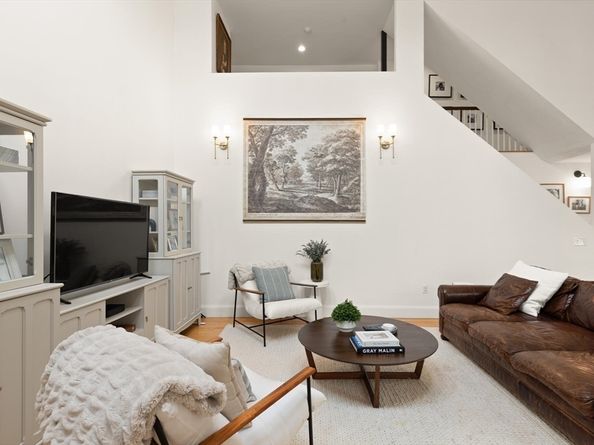 300 Willow Street 3, Hamilton MA 01982