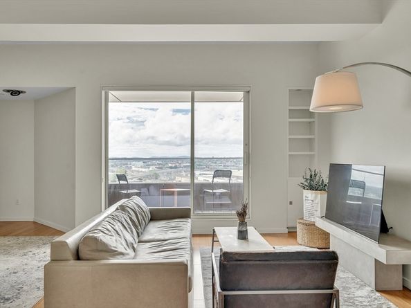 141 Dorchester Ave 906, Boston MA 02127