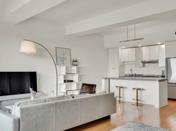 141 Dorchester Ave 906, Boston MA 02127