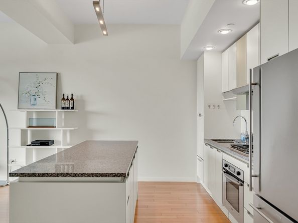 141 Dorchester Ave 906, Boston MA 02127