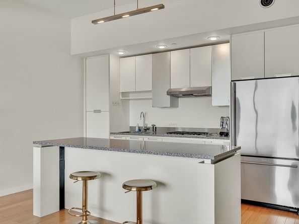 141 Dorchester Ave 906, Boston MA 02127