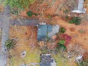 95 Bellflower Rd, Billerica MA 01821