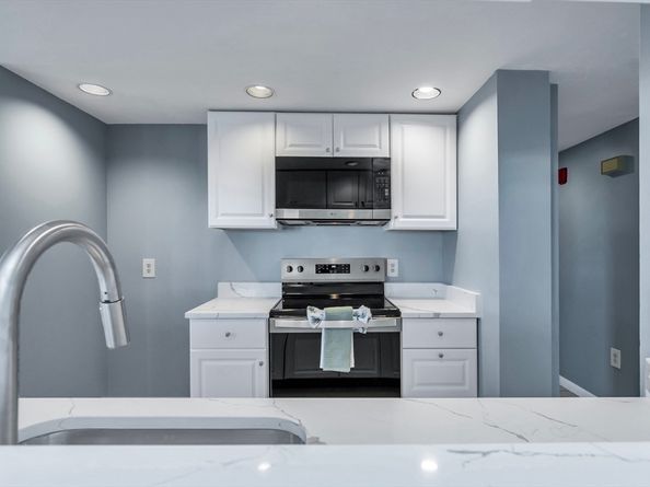 165 Cottage Street 711, Chelsea MA 02150