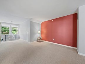 33 Kelly Way 33, Canton MA 02021