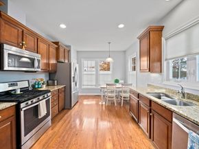 33 Kelly Way 33, Canton MA 02021