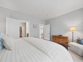 33 Kelly Way 33, Canton MA 02021