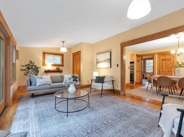 107 Hibbert Street, Arlington MA 02476