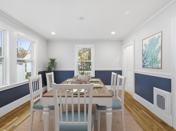 34 Lafayette St, Marblehead MA 01945