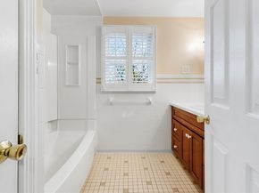 30 Amherst Rd, Marblehead MA 01945