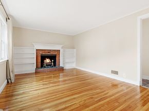 30 Amherst Rd, Marblehead MA 01945