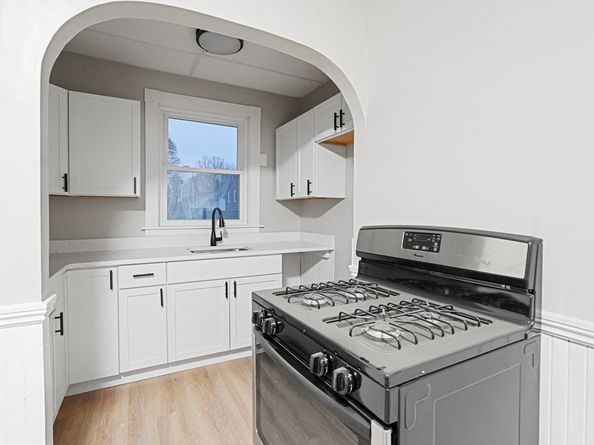 725 Boston St, Lynn MA 01901