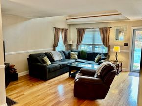 204 Center St 9, Pembroke MA 02359