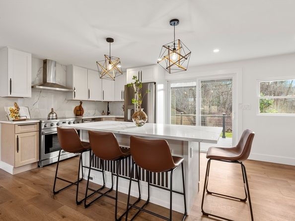 290 Park St, North Reading MA 01864