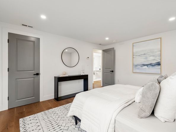 290 Park St, North Reading MA 01864