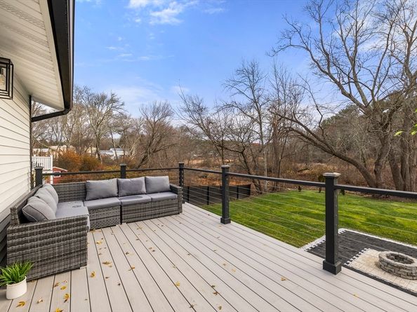 290 Park St, North Reading MA 01864