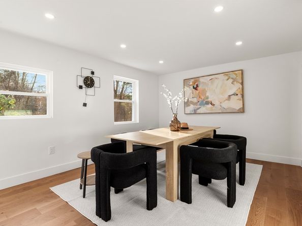 290 Park St, North Reading MA 01864