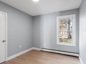 24 Greenwood St, Gardner MA 01440