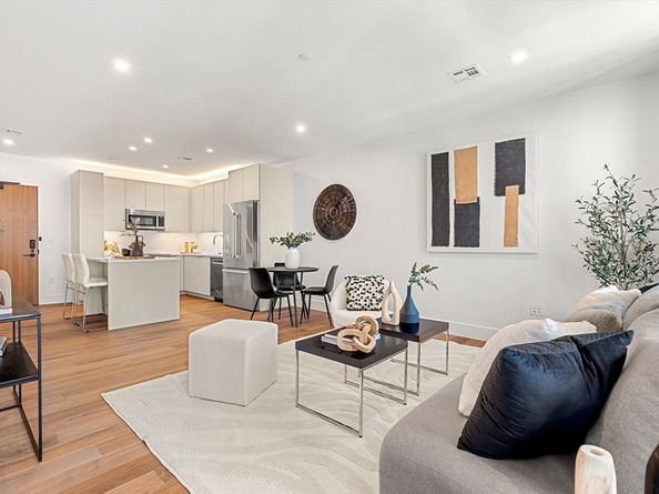 1515 Commonwealth Ave 615, Boston MA 02135