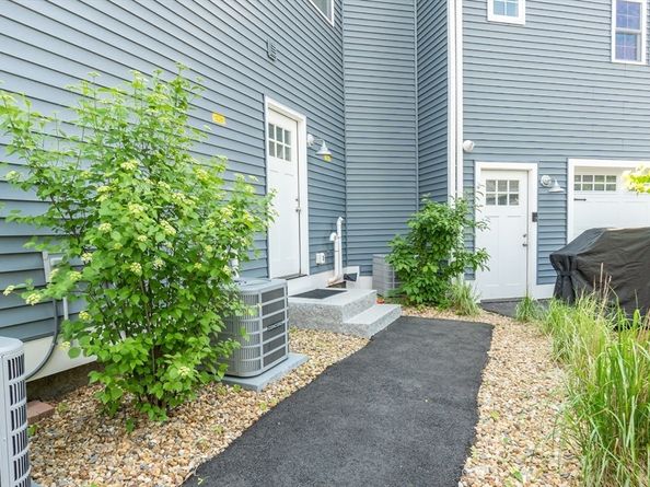 34 Beckford St B, Beverly MA 01915