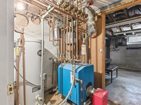 12-14 Gray Gardens W, Cambridge MA 02138