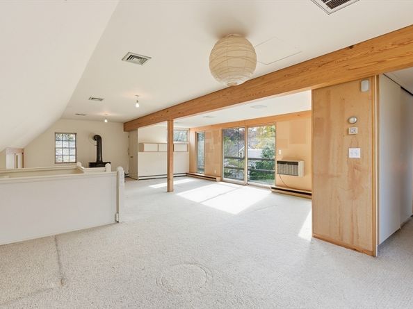 12-14 Gray Gardens W, Cambridge MA 02138