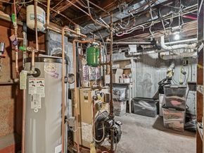 91 Pond St, Billerica MA 01821