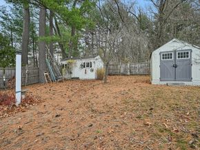 91 Pond St, Billerica MA 01821