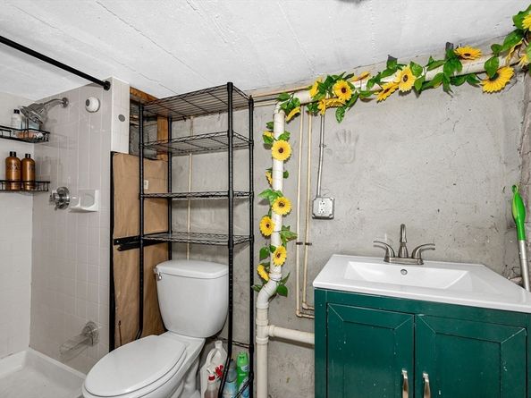 445 E Foster St, Melrose MA 02176