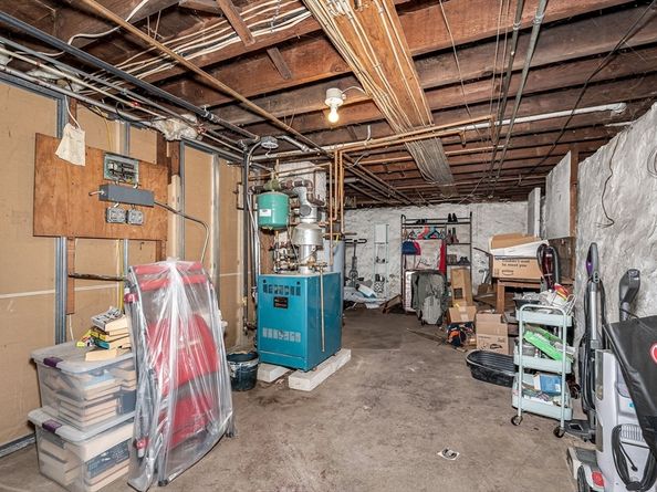 445 E Foster St, Melrose MA 02176