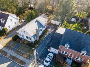 445 E Foster St, Melrose MA 02176