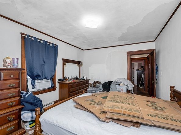 445 E Foster St, Melrose MA 02176