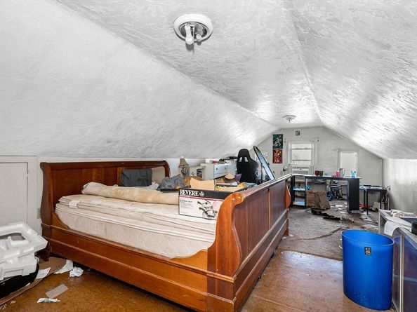 445 E Foster St, Melrose MA 02176