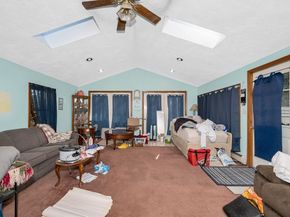 445 E Foster St, Melrose MA 02176